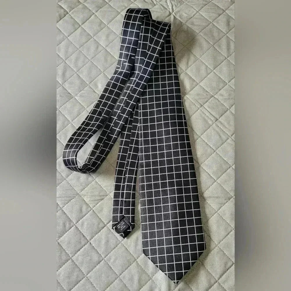 Joesph And Feiss Silk Tie